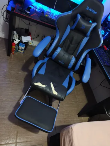Cadeira Gamer KBM! Tempest CG500 - Preta e Azul