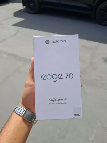 Motorola Edge 70 512gb Edição Swarovski (LACRADO).