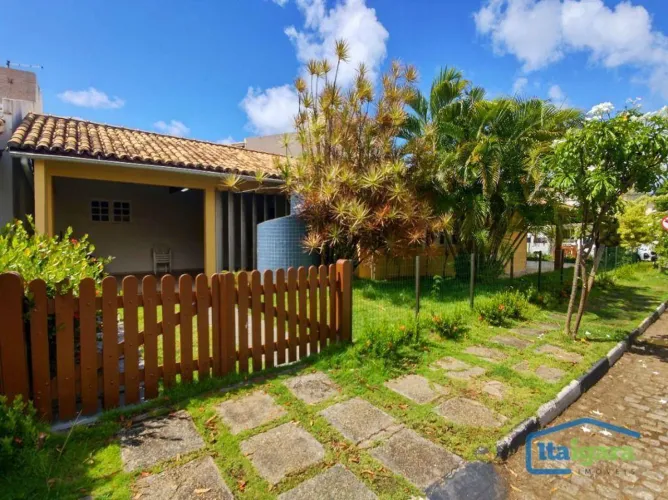 Casa com 3 dormitórios para alugar - Stella Maris