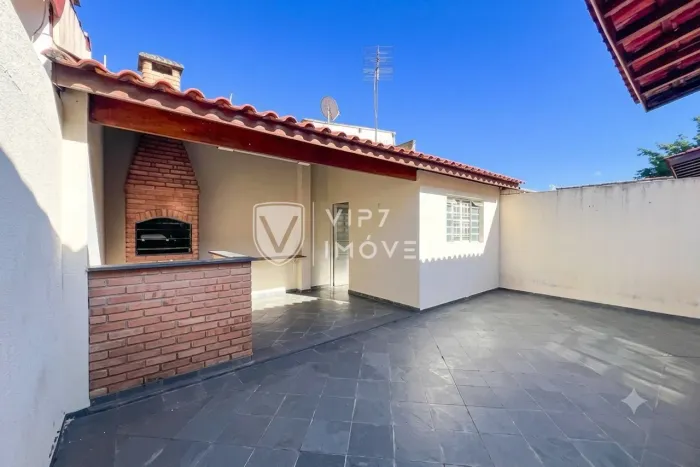 Casa de Condomínio à venda, 3 quartos, 1 suíte, 2 vagas, Jardim Zulmira - Sorocaba/SP