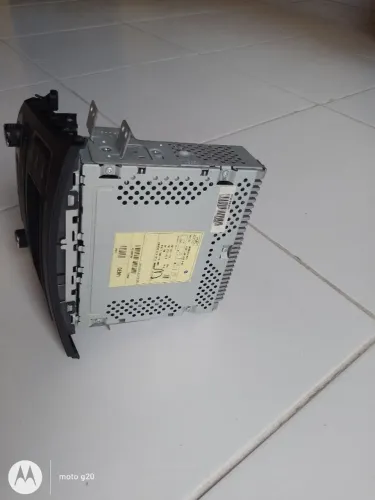 Vende se um rádio HB20 ANO 2017