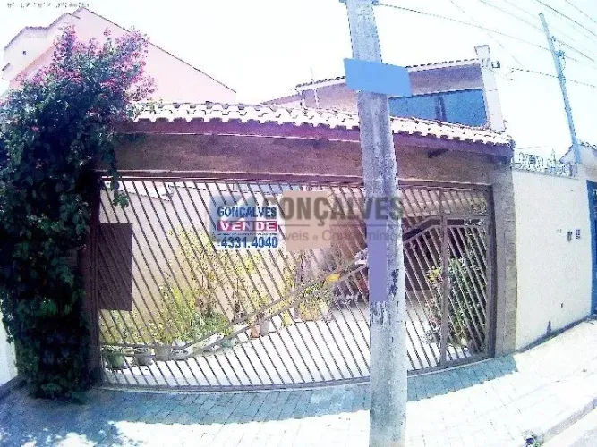 Sobrado Residencial com 4 Quartos, 4 Vagas e Permuta Aceita Vila Camilópolis, Santo André