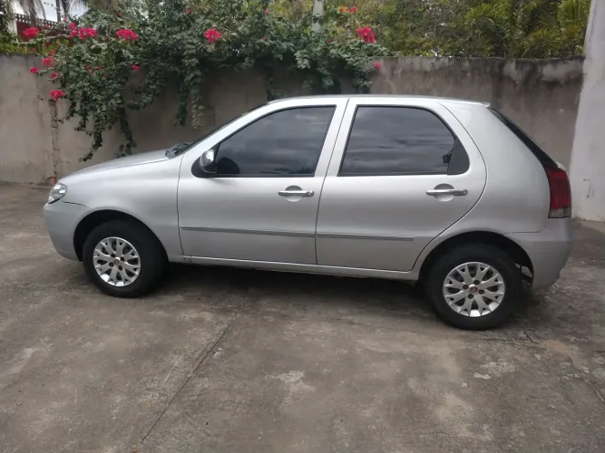 Fiat Palio Celebration 1.0 Fire Flex 8V 4P 2015