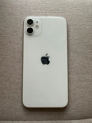 iphone 11 64GB branco