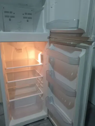 Geladeira 110 v 