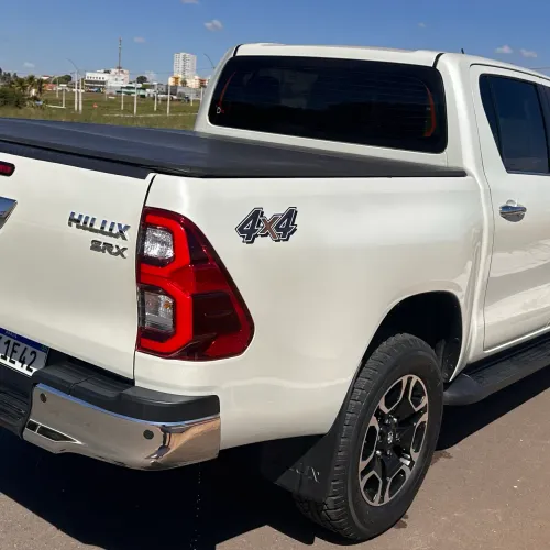 Toyota Hilux CD SRX 4X4 2.8 TDI 16V Diesel Aut. 2021