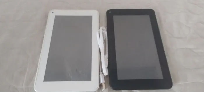 TABLETS FUNCIONANDO PERFEITAMENTE um tablet m7s lite e um m7s quad core
