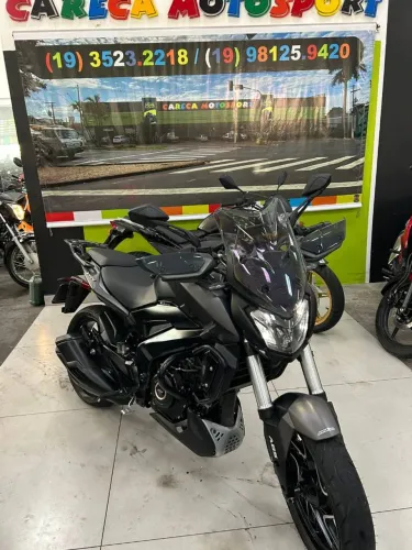BAJAJ DOMINAR 400