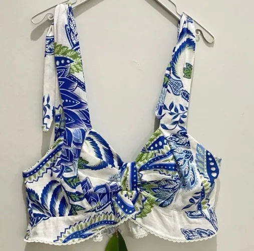 Farm top cropped romance de arara p - novo