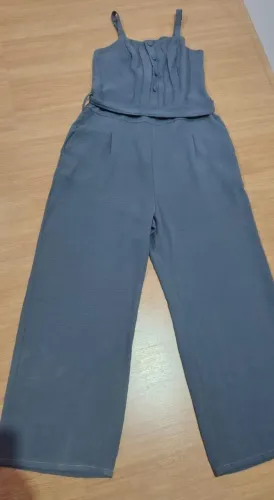 Macacão pantalona tecido macio tamanho G com cinto