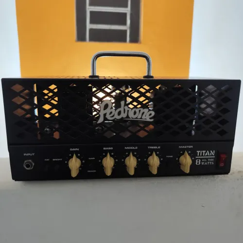 Amplificador Pedrone Titan head valvulado para guitarra all tube single ended 8w 