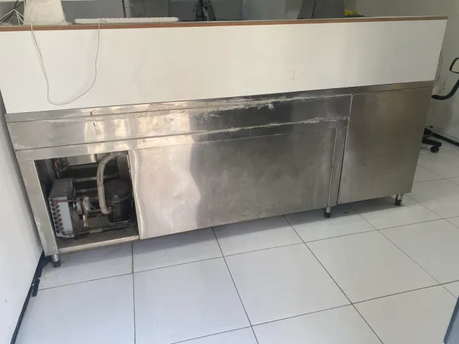 Refrigerador balcão 