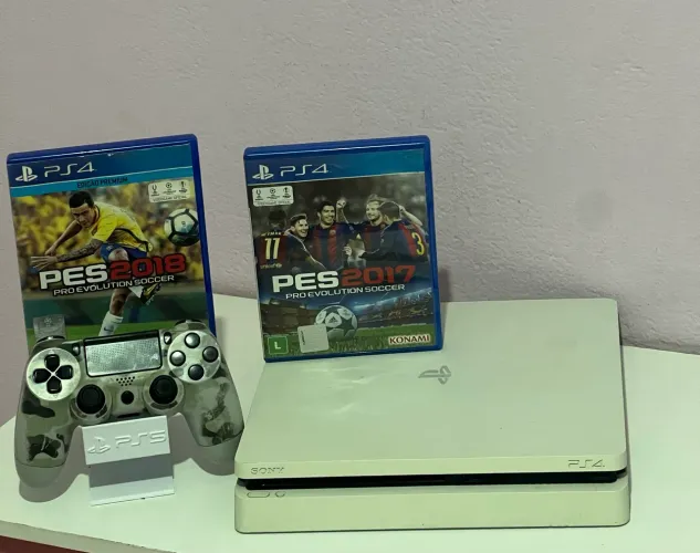 Ps4 slim branco geada + 2 jogos