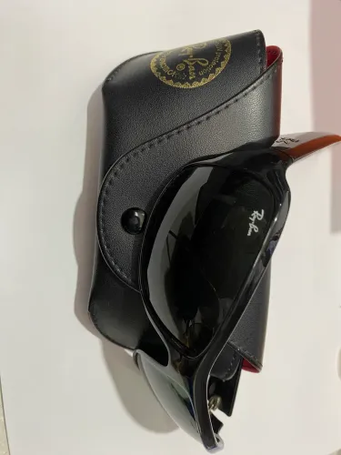 Óculos Ray-Ban