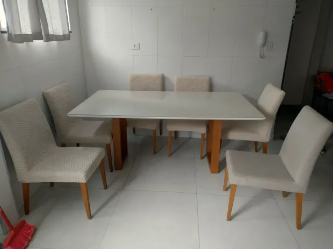 Mesa de jantar Silvia Design