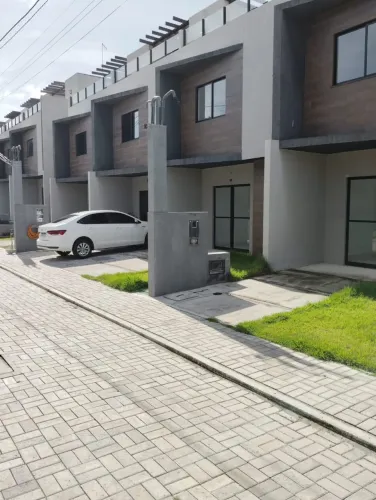 Casa, 3 quartos, 2 suítes, 73 m², 1 vaga no PARQUE DAS ÁRVORES em PARNAMIRIM