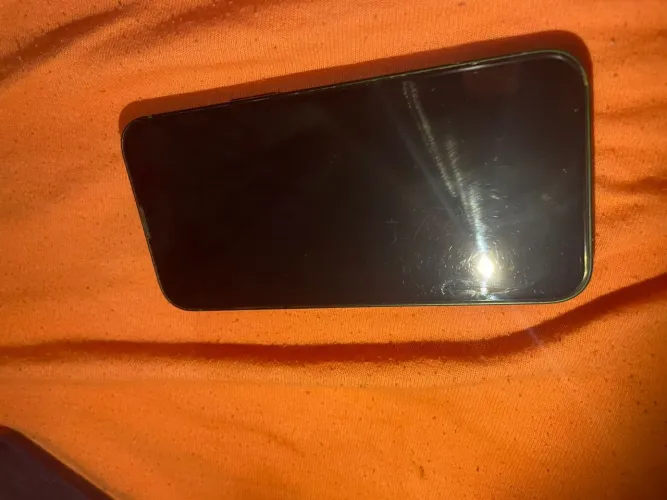 IPHONE 13- 256Gb