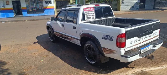 Chevrolet S10 Pick-up STD 2.8 4X4 CD TB Int.dies. 2003