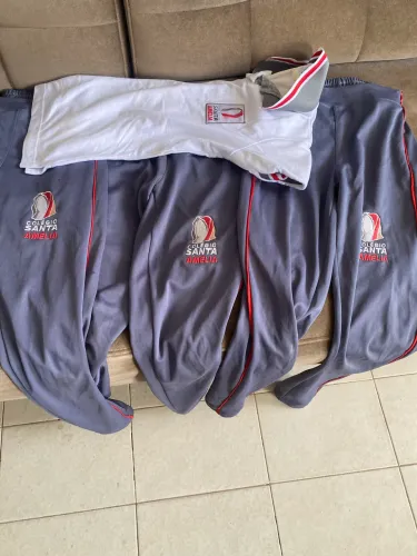 Uniforme Santa Amélia /3calças 1 blusa