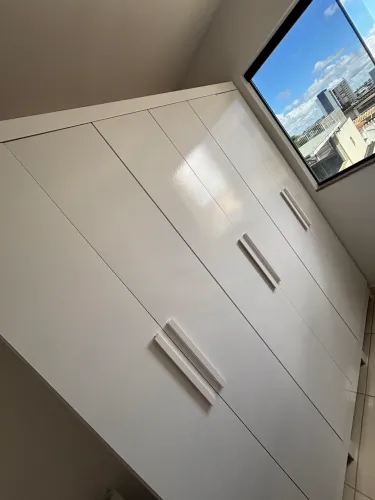 Guarda-roupa casal
