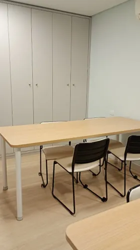 BANCADA MAKER CÓD.2807.1 ACAB.: CARVALHO MALVA / PÉ BRANCO - 0,80 x 2,0