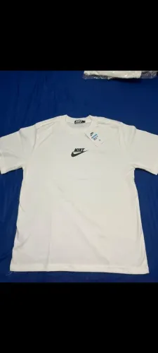 Camiseta Nike Oversized (M)