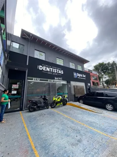 Sala Comercial para alugar Bosque dos Eucaliptos
