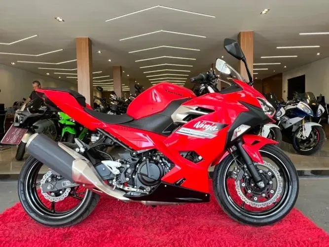 KAWASAKI NINJA 400