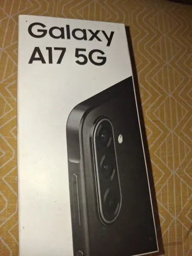 Vendo um celular galáxia A 17 5g