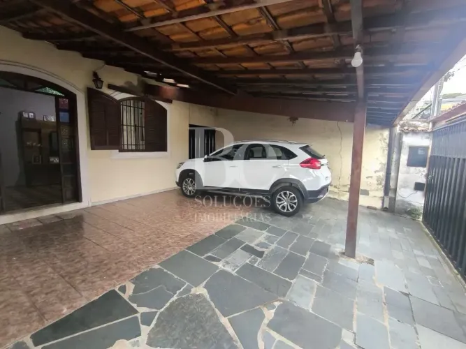 CASA 04 QUARTOS 01 SUÍTE 02 VAGAS IBIRITÉ (BARREIRO) VENDA