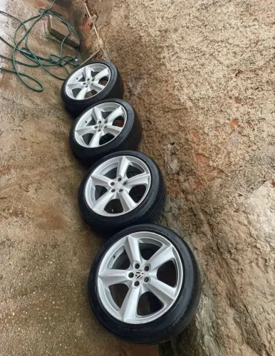 Vendo rodas aro 18 5x100