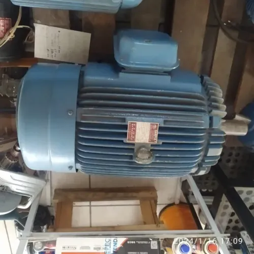 MOTOR TRIFASICO 40CV 2 POLO 3.500RPM 220X380VTS