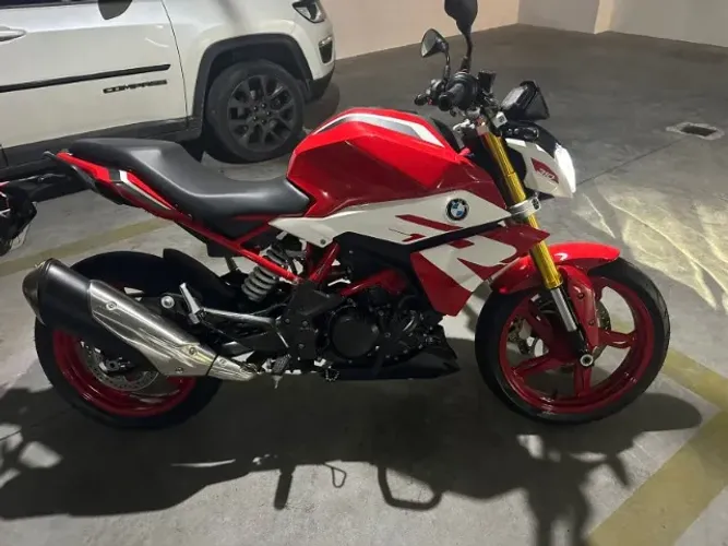BMW G310R Muito nova 