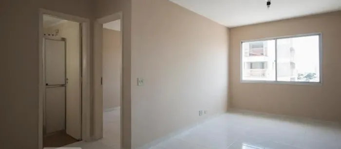 Apartamento à venda no Condomínio Claudia em São Paulo-SP