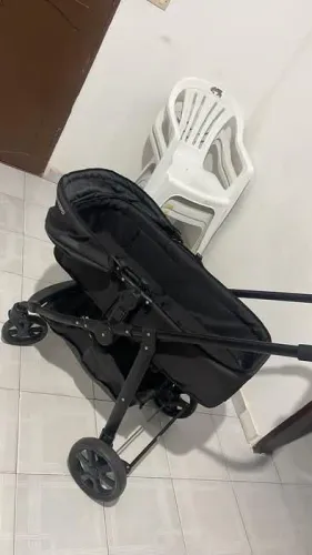 Carrinho de bebê Galzerano usado - 6 meses de uso 