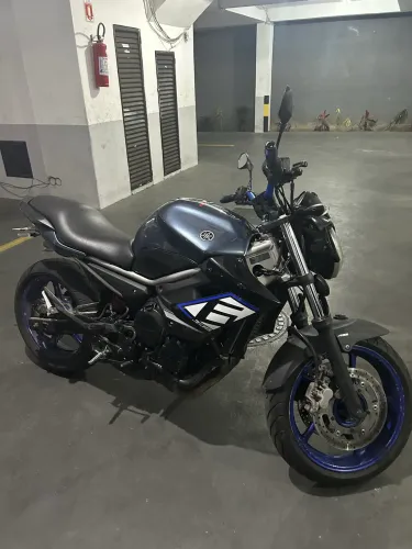 Xj6 n
