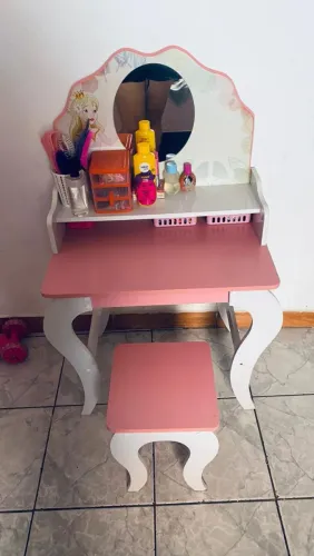 Penteadeira infantil 