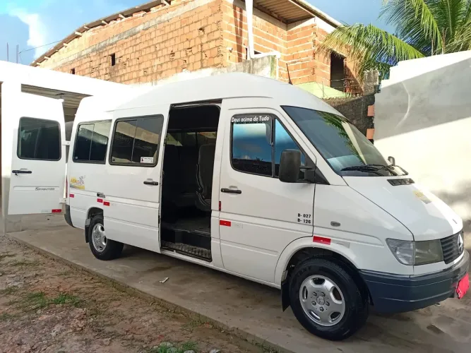 Mercedes-Benz Sprinter 312 Van Luxo 16lug. Diesel 2001