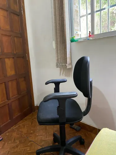 Cadeira preta