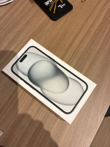 Caixa IPhone 15 - Preto