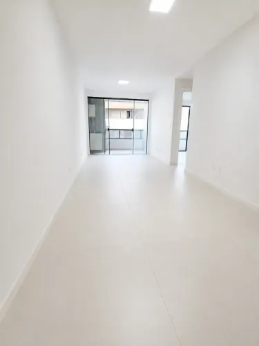 Imóvel para aluguel possui 60 metros quadrados com 2 quartos em São Francisco - Ilhéus - B