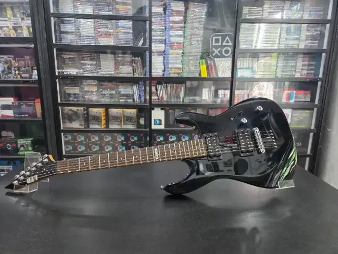 Guitarra ESP LTD M-10 com Bolsa de Transporte