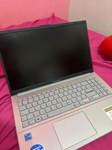 Notebook ASUS Vivobook Go 15, Intel Core i3 N305, 8GB RAM, 512GB SSD, Windows 11