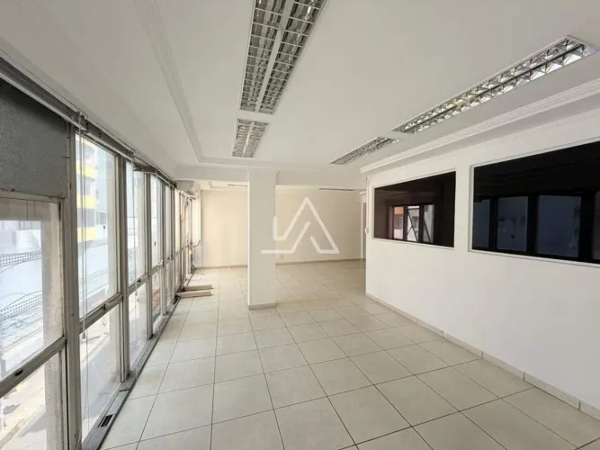 SALA COMERCIAL AÉREA CENTRO