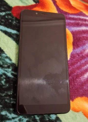 Vendo este celular.