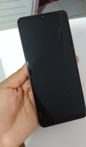 Samsung A31 com aparente problema de placa