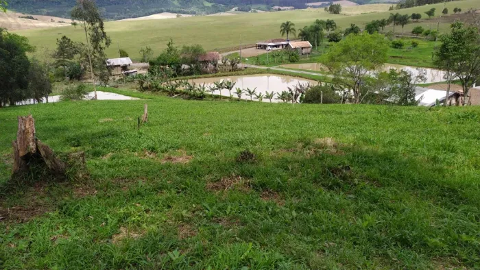 EXCELENTE CHÁCARA EM RIO DO CAMPO