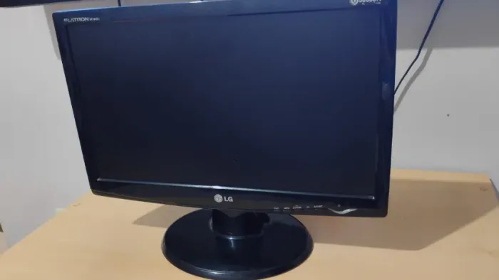 Monitor LG Flatron 19 polegadas