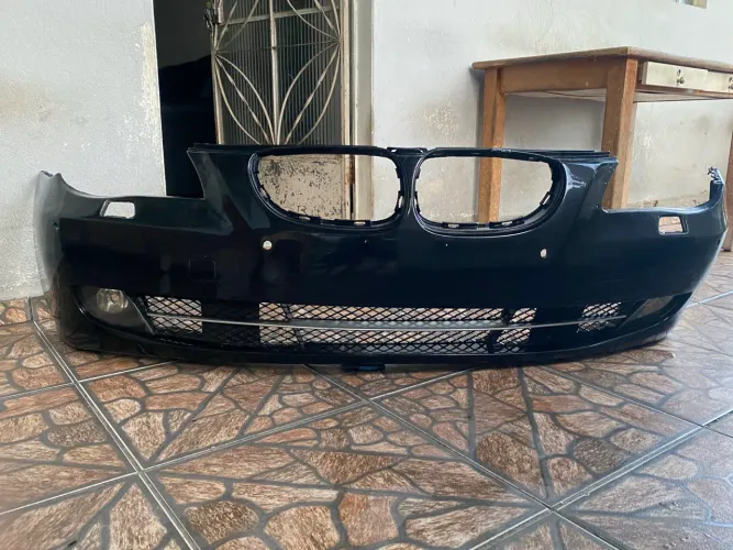 PARA CHOQUE BMW 550i SÉRIE 5 E60