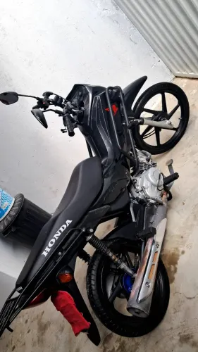 Moto novinha
